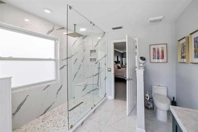 8524 TIDAL BAY LANE, Tampa, FL 33635