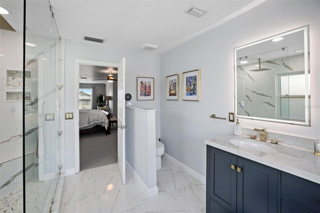 8524 TIDAL BAY LANE, Tampa, FL 33635