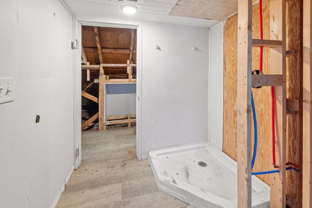 198 E 1St Avenue, Crestview, FL 32536