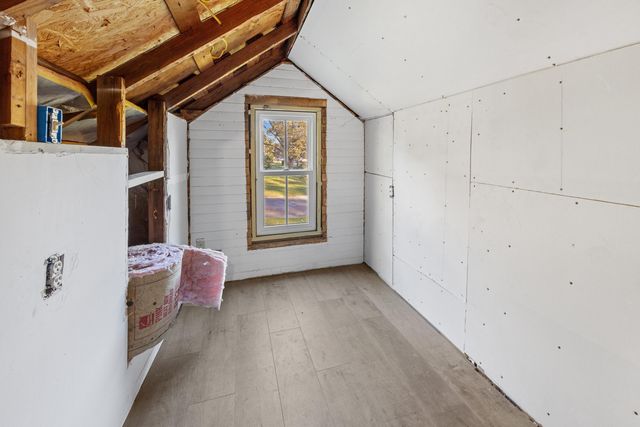 198 E 1St Avenue, Crestview, FL 32536