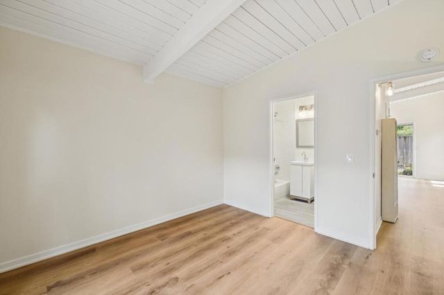 15451565 Stanford Avenue, Palo Alto, CA 94306