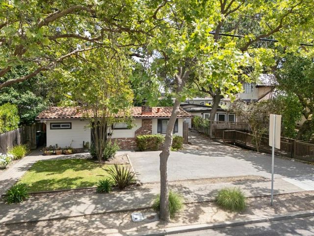 15451565 Stanford Avenue, Palo Alto, CA 94306