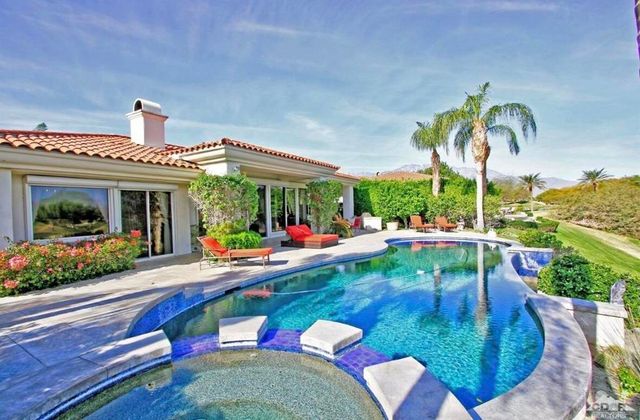 104 Loch Lomond Road, Rancho Mirage, CA 92270