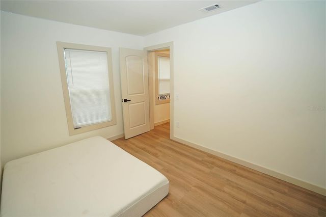 535 14TH AVENUE S 3, St Petersburg, FL 33701