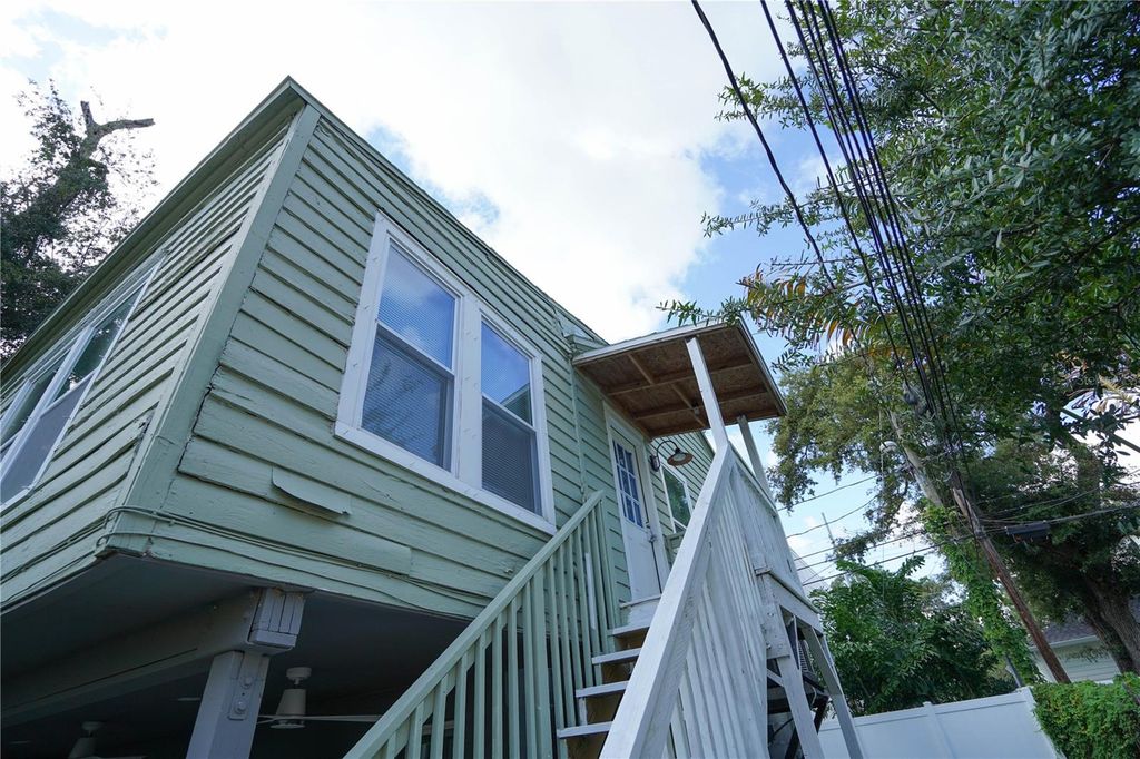 535 14TH AVENUE S 3, St Petersburg, FL 33701