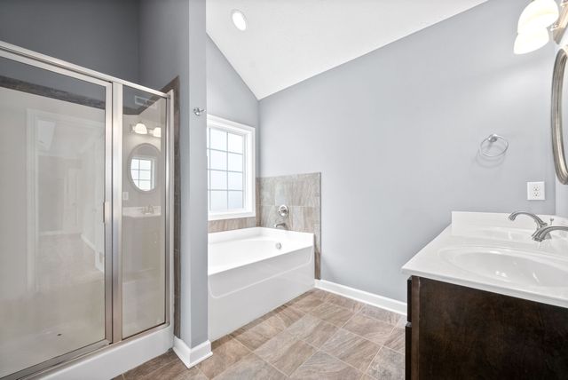 3755 Windmill Dr, Clarksville, TN 37040