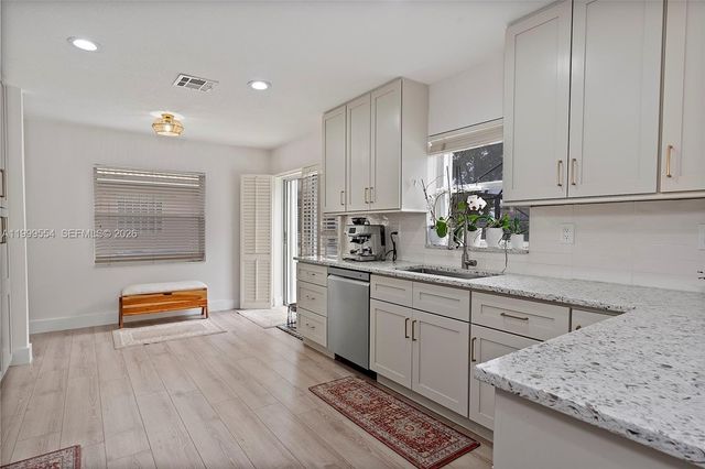 1108 Fosters Mill Dr, Boynton Beach, FL 33436