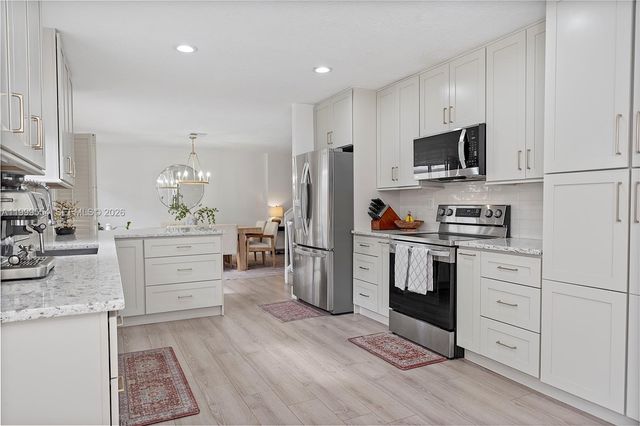 1108 Fosters Mill Dr, Boynton Beach, FL 33436