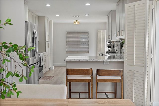 1108 Fosters Mill Dr, Boynton Beach, FL 33436