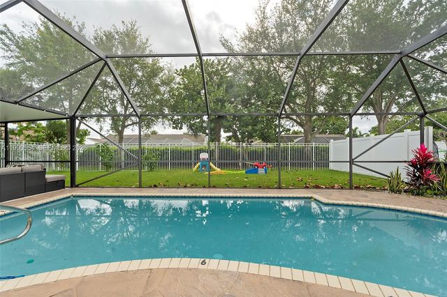 1108 Fosters Mill Dr, Boynton Beach, FL 33436