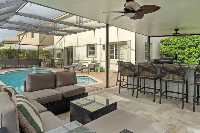 1108 Fosters Mill Dr, Boynton Beach, FL 33436