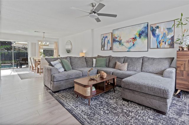 1108 Fosters Mill Dr, Boynton Beach, FL 33436
