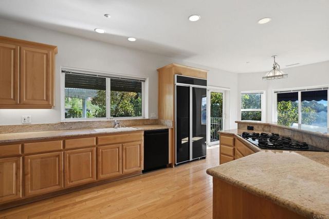 2596 Green Canyon Road, Fallbrook, CA 92028