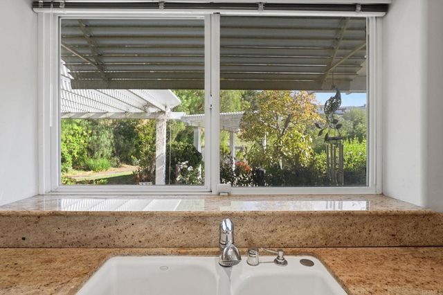 2596 Green Canyon Road, Fallbrook, CA 92028