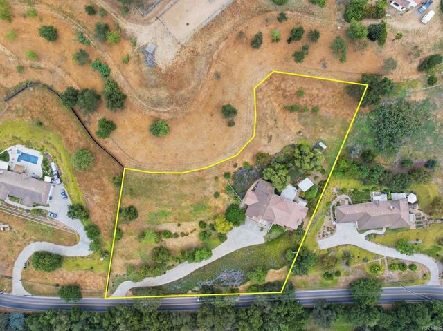 2596 Green Canyon Road, Fallbrook, CA 92028