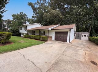 4378 Shady Drive NW, Lilburn, GA 30047