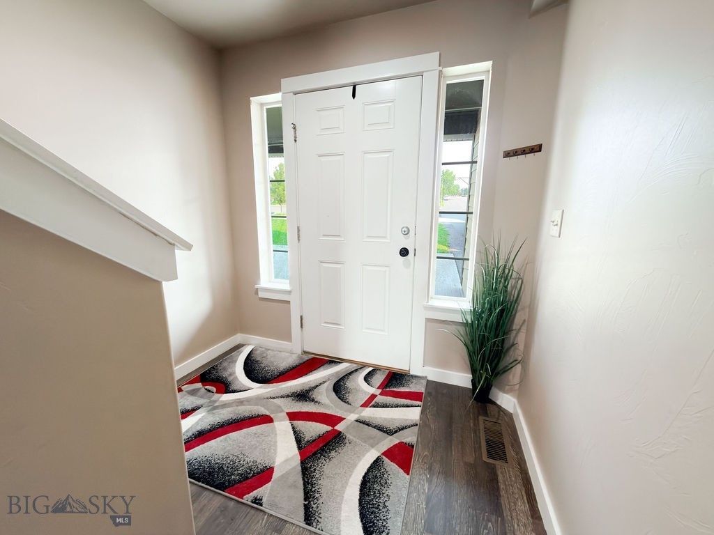 1403 Idaho Street C, Belgrade, MT 59714 photo 4