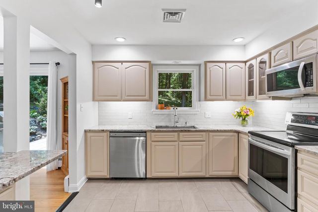 769 GLEN ARDEN DR, Lewisberry, PA 17339
