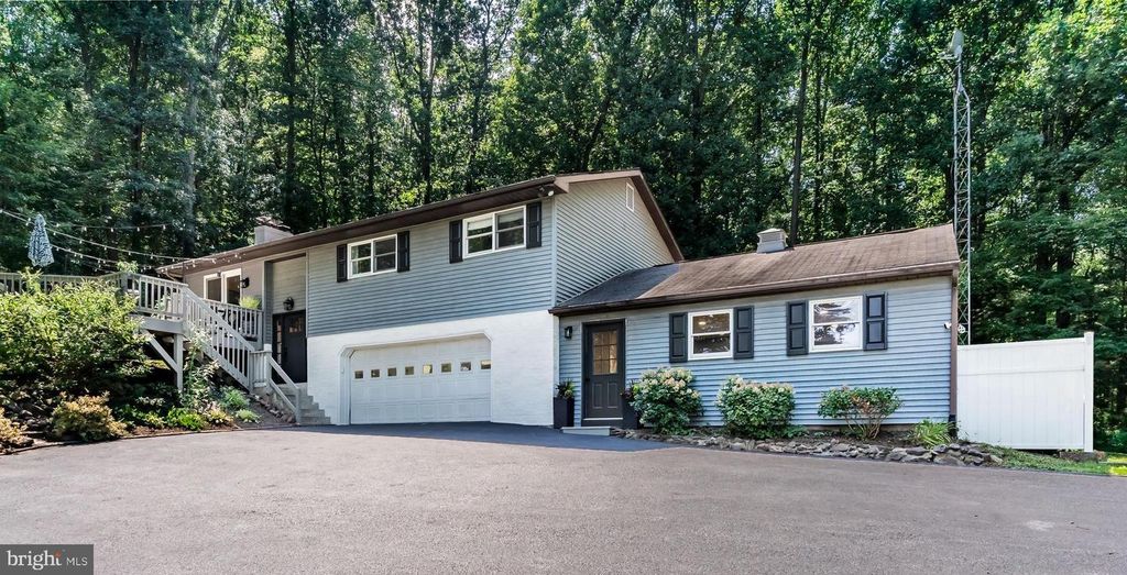 769 GLEN ARDEN DR, Lewisberry, PA 17339