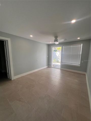 40 82ND AVENUE Unit 3, St Petersburg, FL 33706