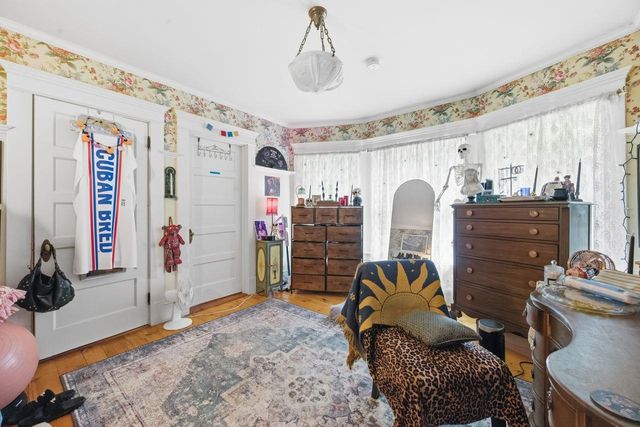 180 Main Street, Plymouth, NH 03264