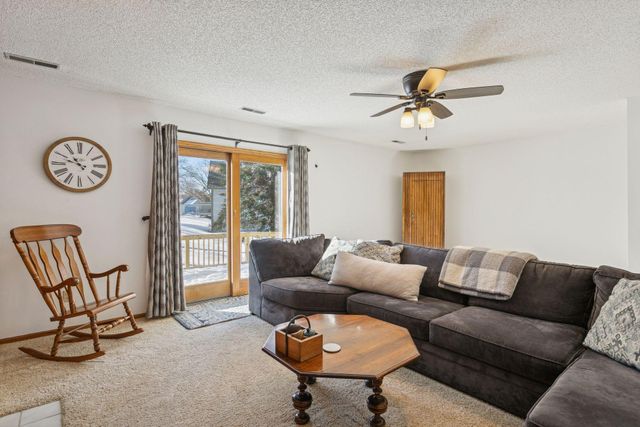 3862 123rd Avenue NW, Coon Rapids, MN 55433