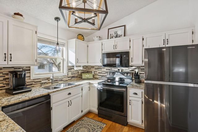 3862 123rd Avenue NW, Coon Rapids, MN 55433