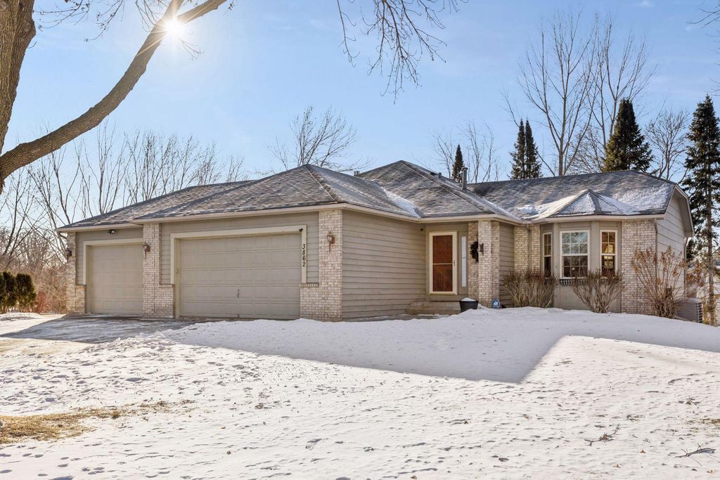 3862 123rd Avenue NW, Coon Rapids, MN 55433