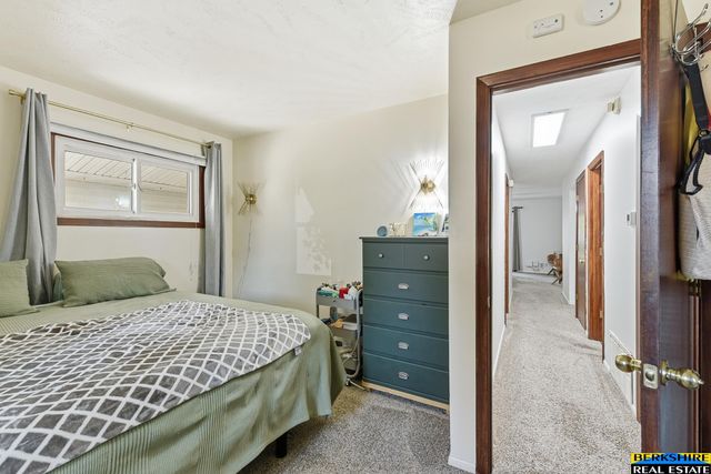 3213 N 97 Street, Omaha, NE 68134