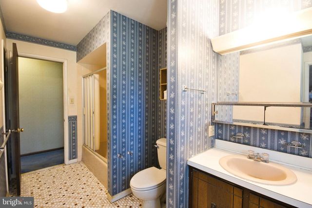 211 REEDSVILLE RD, Schuylkill Haven, PA 17972