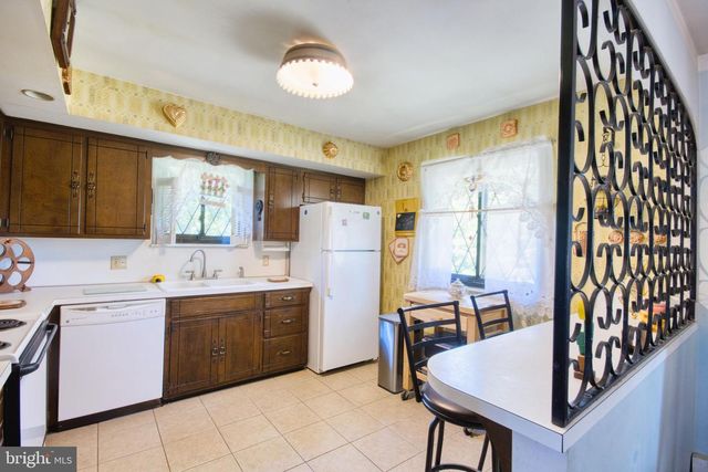 211 REEDSVILLE RD, Schuylkill Haven, PA 17972