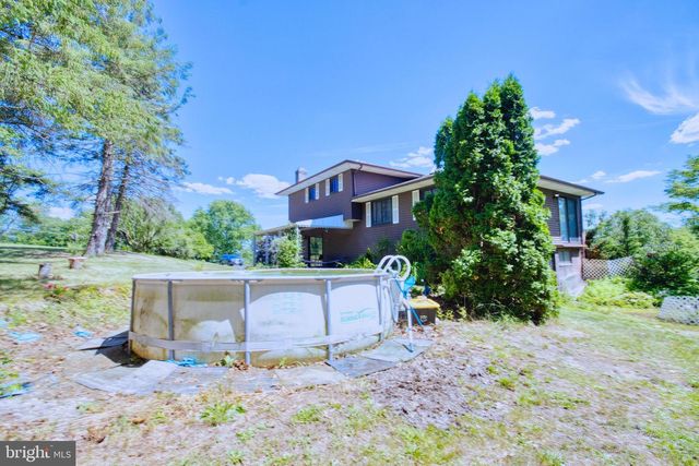 211 REEDSVILLE RD, Schuylkill Haven, PA 17972