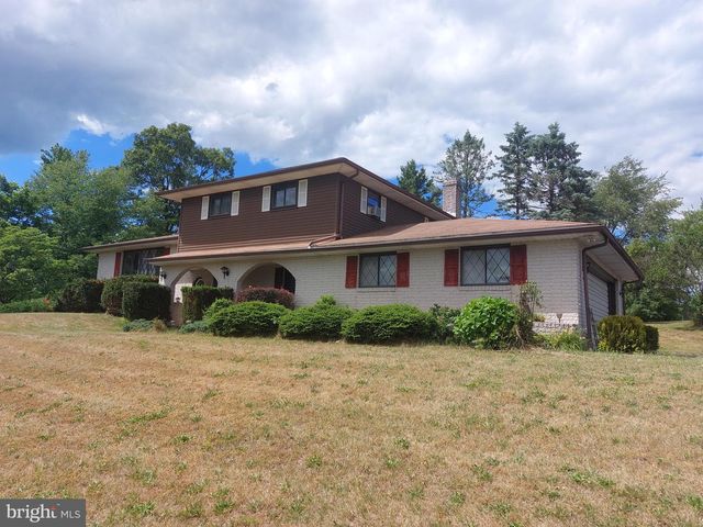 211 REEDSVILLE RD, Schuylkill Haven, PA 17972
