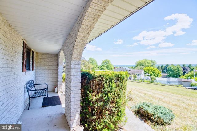 211 REEDSVILLE RD, Schuylkill Haven, PA 17972