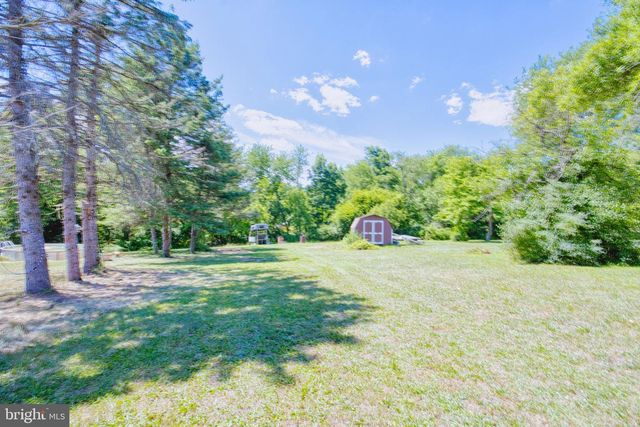 211 REEDSVILLE RD, Schuylkill Haven, PA 17972