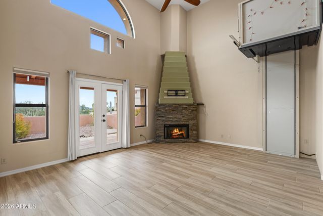 13227 N MIMOSA Drive 105, Fountain Hills, AZ 85268