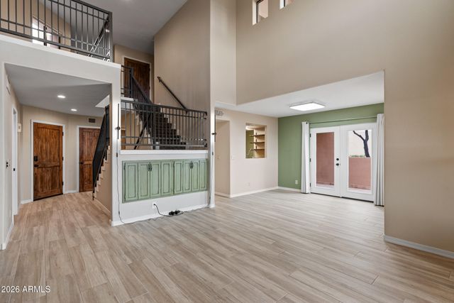 13227 N MIMOSA Drive 105, Fountain Hills, AZ 85268