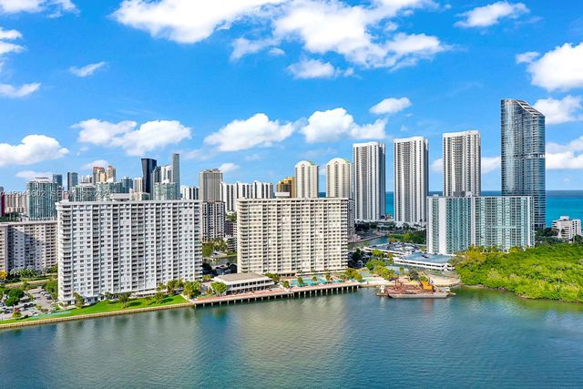 300 Bayview Dr 1709, Sunny Isles Beach, FL 33160