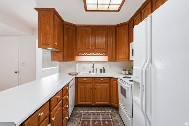 2524 E CAMELBACK RD, Cottonwood Heights, UT 84121