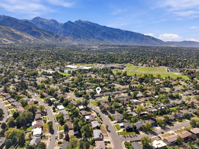 2524 E CAMELBACK RD, Cottonwood Heights, UT 84121