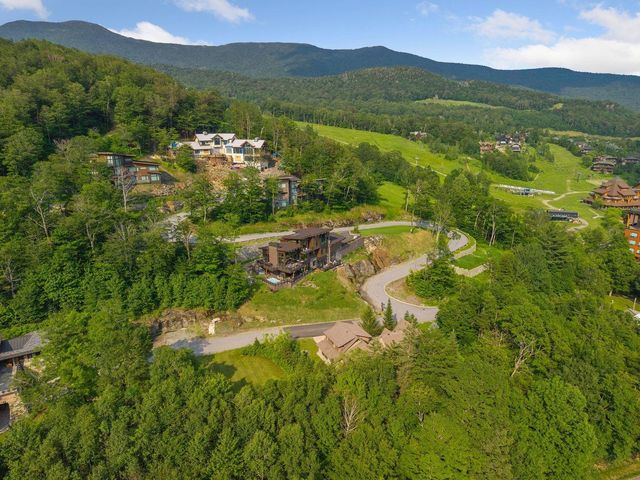 101 Switchback Lane, Stowe, VT 05672