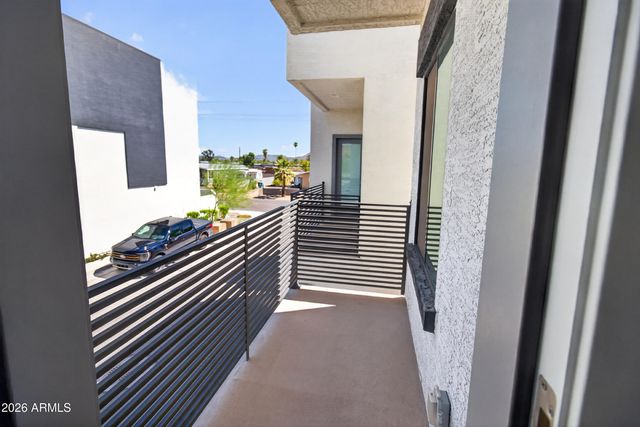 2030 E MICHIGAN Avenue 3, Phoenix, AZ 85022