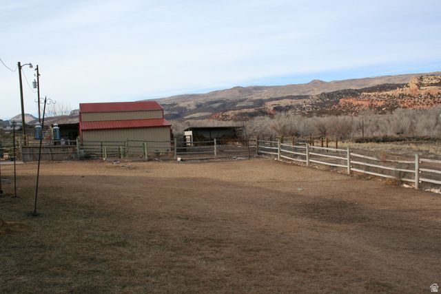 5868 N DRY FORK CANYON RD, Vernal, UT 84078