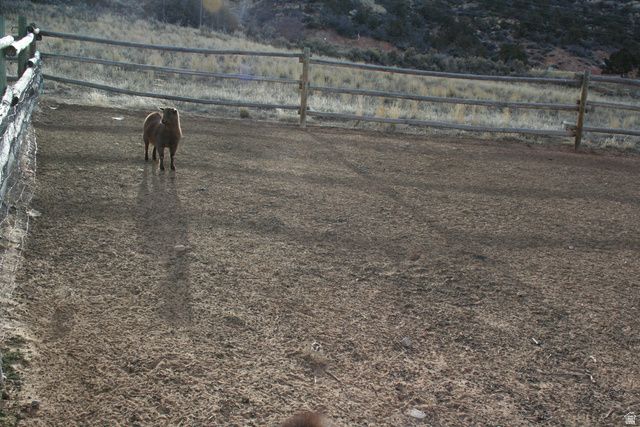 5868 N DRY FORK CANYON RD, Vernal, UT 84078