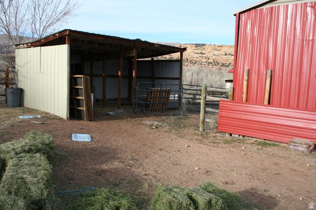5868 N DRY FORK CANYON RD, Vernal, UT 84078