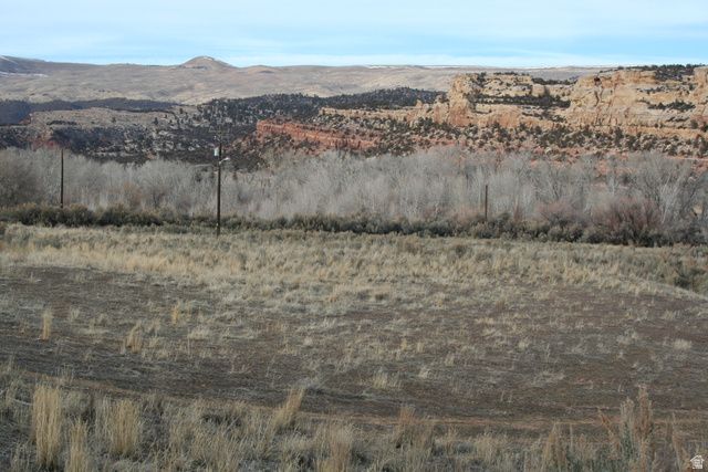 5868 N DRY FORK CANYON RD, Vernal, UT 84078