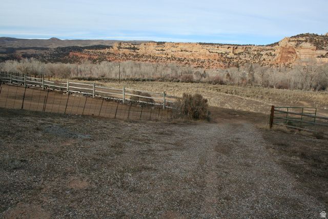5868 N DRY FORK CANYON RD, Vernal, UT 84078