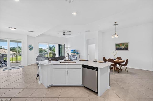 12051 Santaluz DR 201, Fort Myers, FL 33913