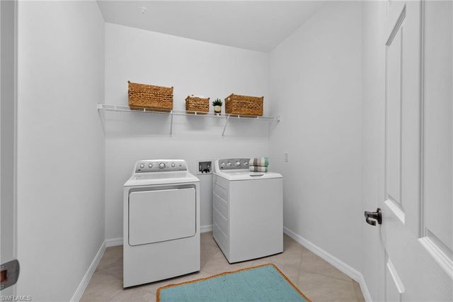 12051 Santaluz DR 201, Fort Myers, FL 33913