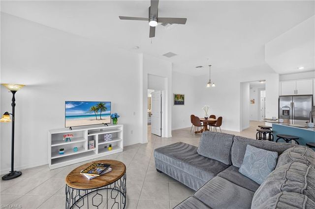 12051 Santaluz DR 201, Fort Myers, FL 33913
